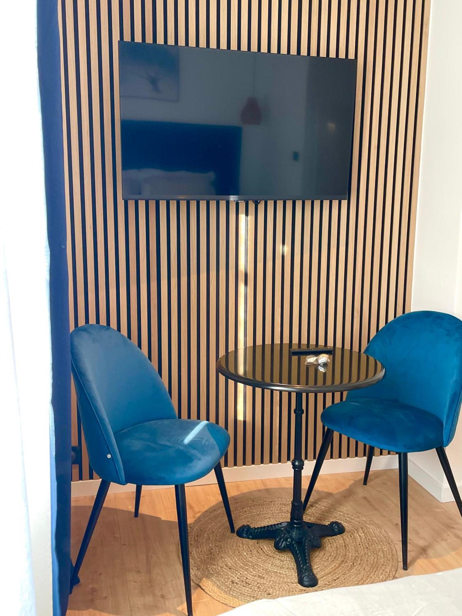 Sous Le Chene Bleu - Appartement Cosy Au Coeur De 디종 외부 사진